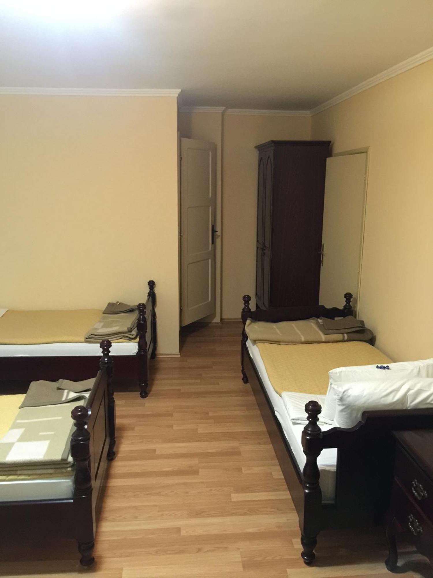 Bed & Breakfast Karavan Raška Zimmer foto